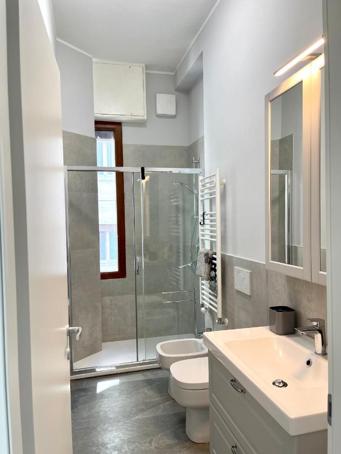 Enzo Appartement Milaan Buitenkant foto